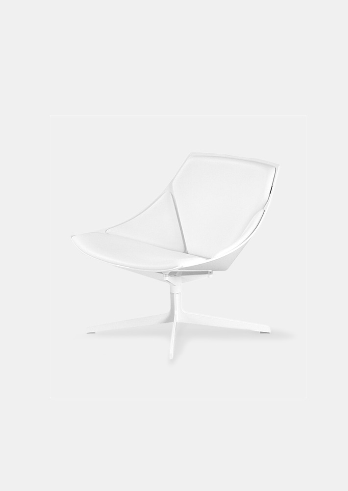 100400. &#039;JL11&#039; Space Lounge Chair