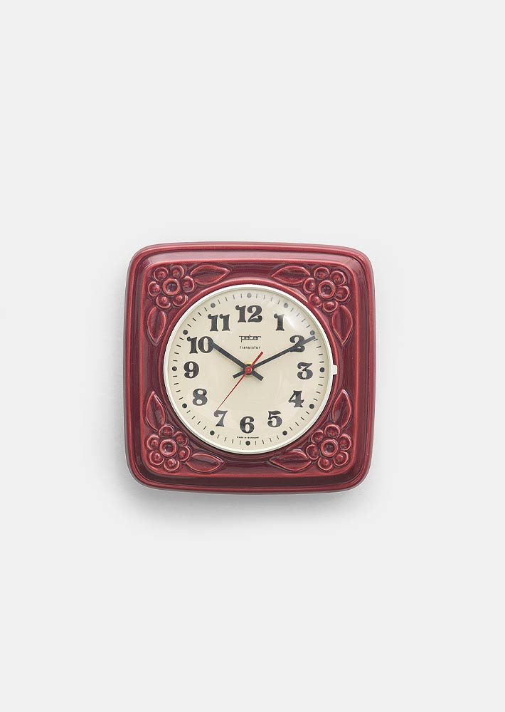 100335. Vintage ceramic clock flower