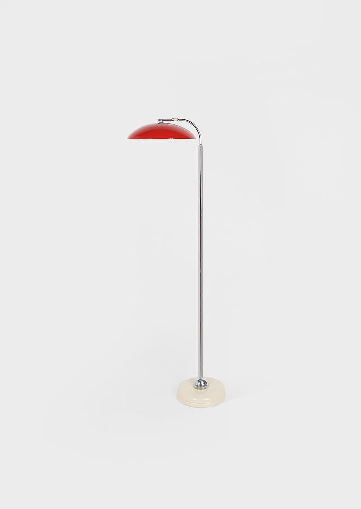 100117. Antique red Lamp (italy, 1970&#039;)